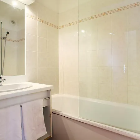 Labellemontagne Le Roc Blanc - Le Hameau Aparthotel 3*